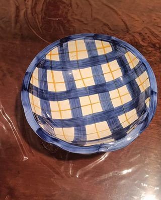 Frutero o cuenco de cerámica con pedestal