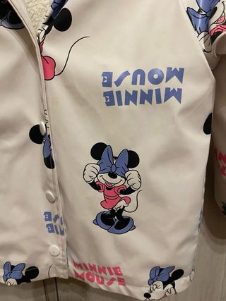 Chaqueta Minnie Mouse Disney impermeable niña