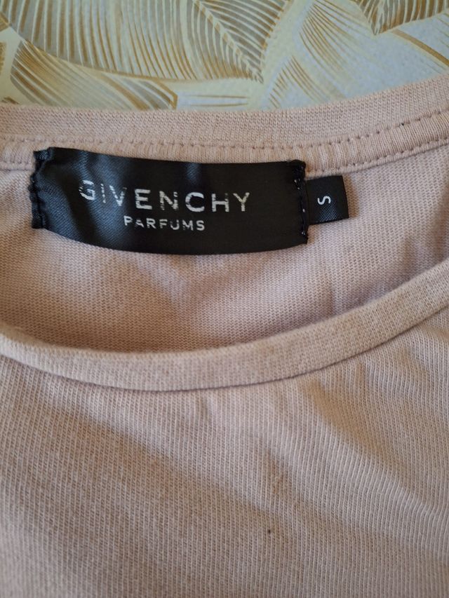 T-shirt Givenchy & Armani