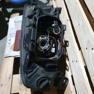 Faro Izquierdo Audi A6 C6 Bixenon