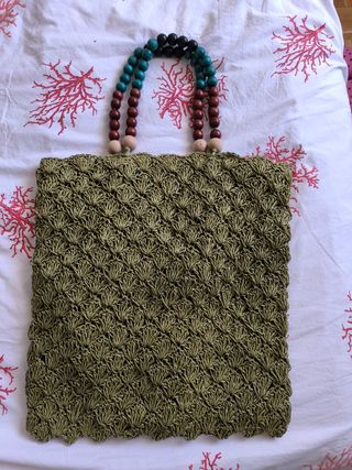 Bolso de mano Zara verde con cuentas