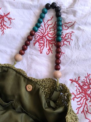 Bolso de mano Zara verde con cuentas