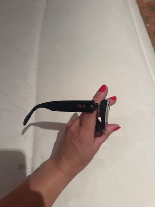 Gafas de sol Tous negras