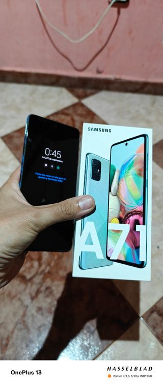 Samsung Galaxy A71