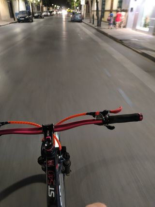 Bicicleta Rockrider Negra y Roja