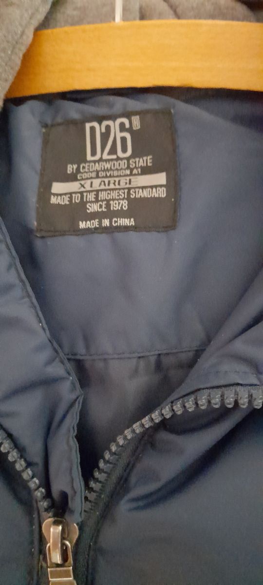 Chaleco D26 Plumas, Azul y Amarillo, Talla XL