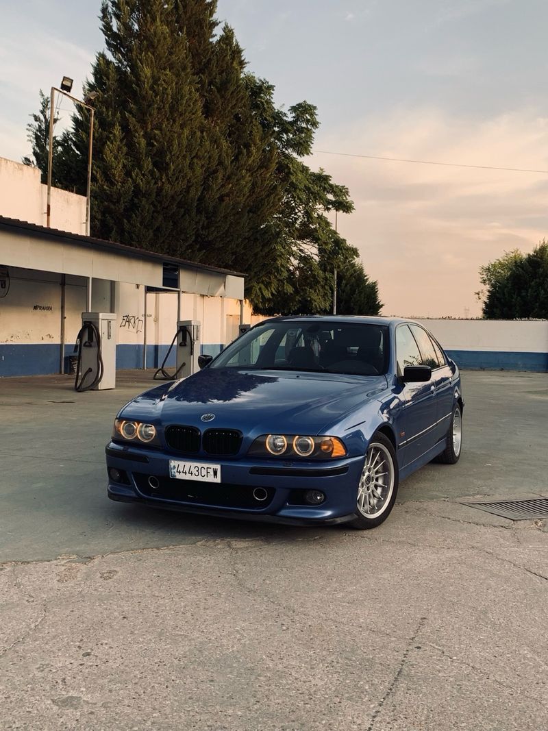 BMW Serie 5 2000 - foto 1