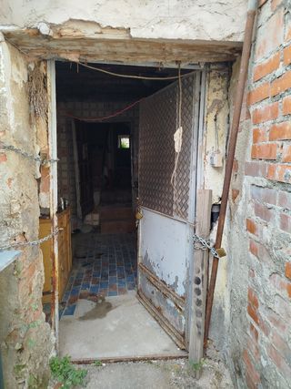 Casa para reformar o tirar escucho ofertas ,