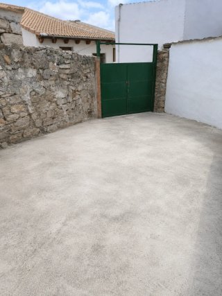 Casa para reformar o tirar escucho ofertas , fotos