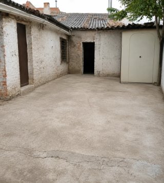 Casa para reformar o tirar escucho ofertas , fotos