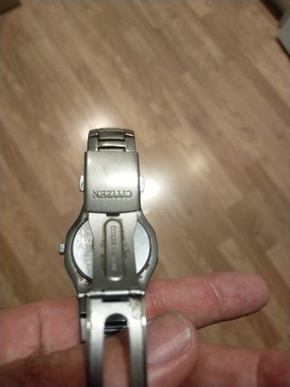 Reloj Citizen Titanio