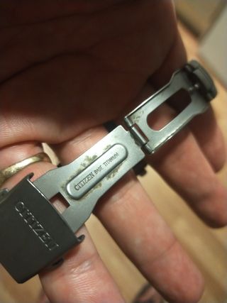 Reloj Citizen Titanio