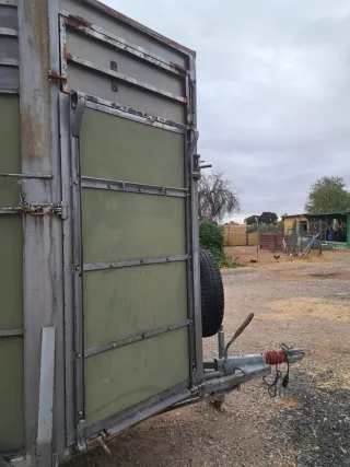 Se VENDE CARRO PARA 2 CABALLOS