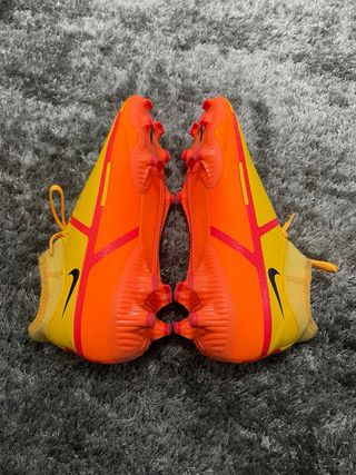 Nike Phantom GT2 Academy DF FG