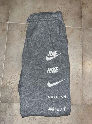 Pantalón de chándal Nike gris
