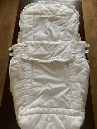 Funda para carrito de bebé blanca