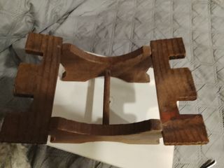 Soporte de madera para tonelito