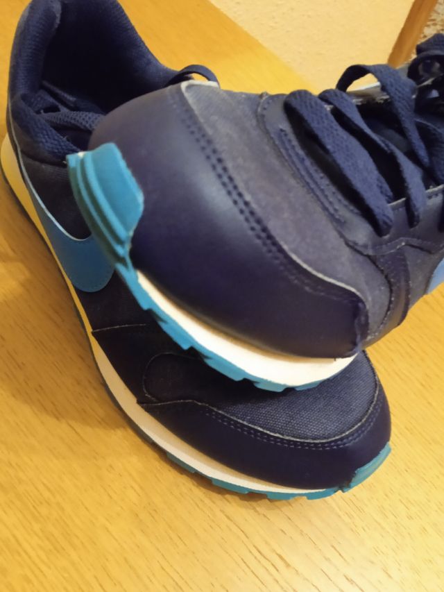 Zapatillas Nike chico T40 unisex