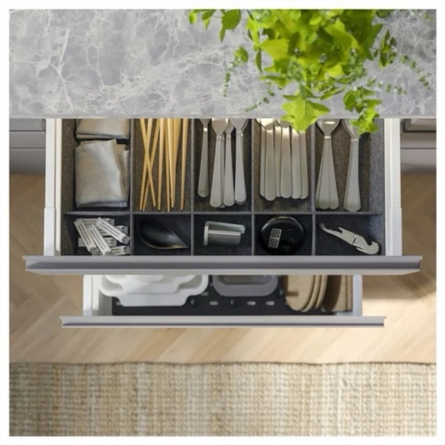 Cajón medio MAXIMERA de IKEA en color blanco