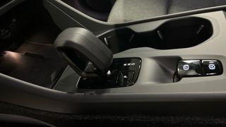 VOLVO XC40 2.0 B3 CORE AUTO 163 5P