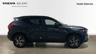 VOLVO XC40 2.0 B3 MHEV CORE DCT 163 5P