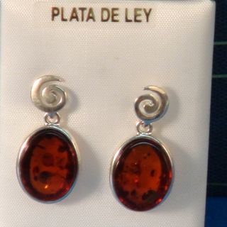 Pendientes de plata para mujer.