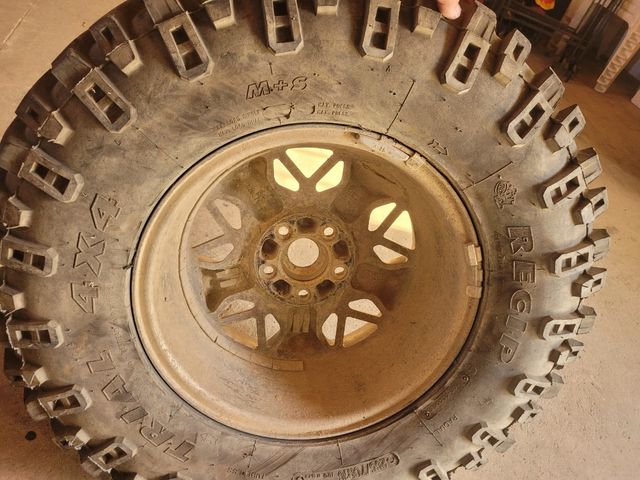 Llanta Jeep Grand Cherokee ZJ 4X4