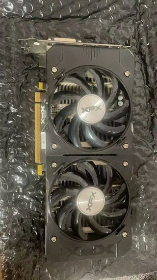 Tarjeta Gráfica XFX Radeon R9 380X 4GB