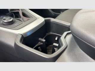 Toyota Rav4 2.5l PLUG-IN 300PH (e-CVT) Advance
