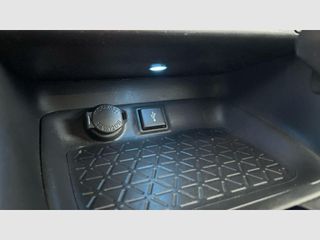 Toyota Rav4 2.5l PLUG-IN 300PH (e-CVT) Advance