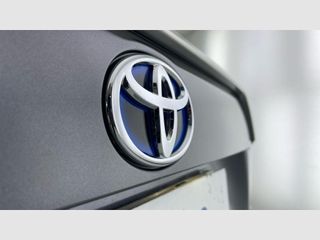 Toyota Rav4 2.5l PLUG-IN 300PH (e-CVT) Advance