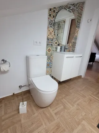  Piso alquiler abuhardillado