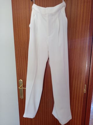 Conjunto Chaleco y Pantalón Zara XS Blanco