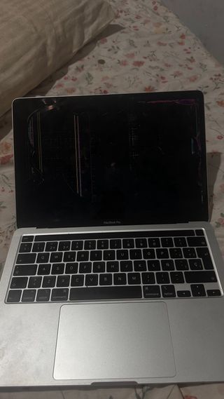 MacBook Pro pantalla rota