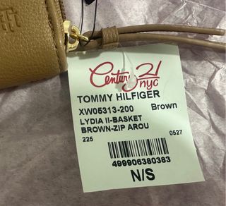 Cartera Tommy Hilfiger Beige Precio original 70 e