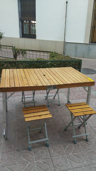 Mesa y Sillas de Camping Plegables Madera
