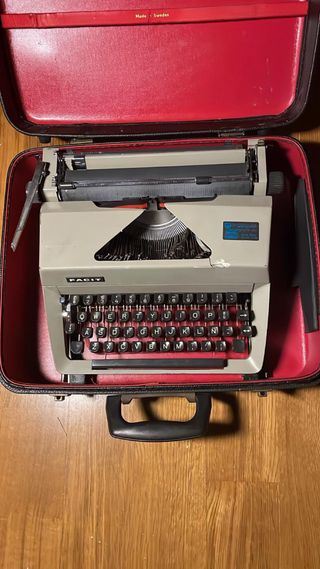 Máquina de escribir Facit antigua