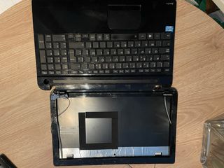 Restos de portátil Toshiba