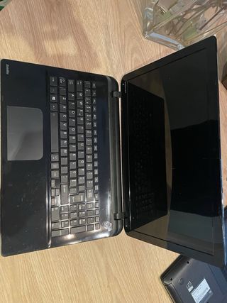 Restos de portátil Toshiba