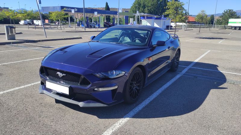 Ford Mustang 2019 - foto 1