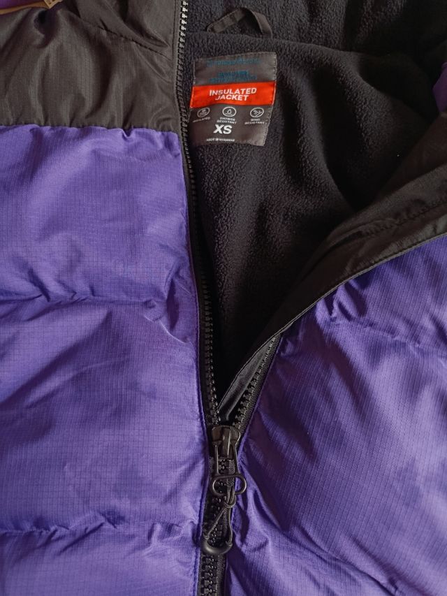 Chaqueta acolchada Primark morada Talla XS