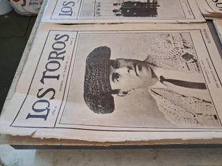 Revistas "Los Toros" y "sol y sombra" antiguas