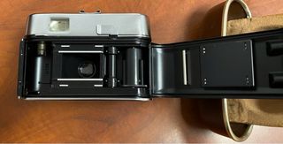 Cámara Voigtländer Vito CL con funda