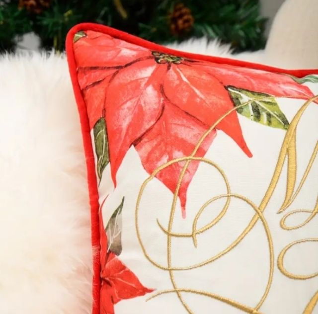 2 Capas de Almofadas de Natal Bordadas 45x45