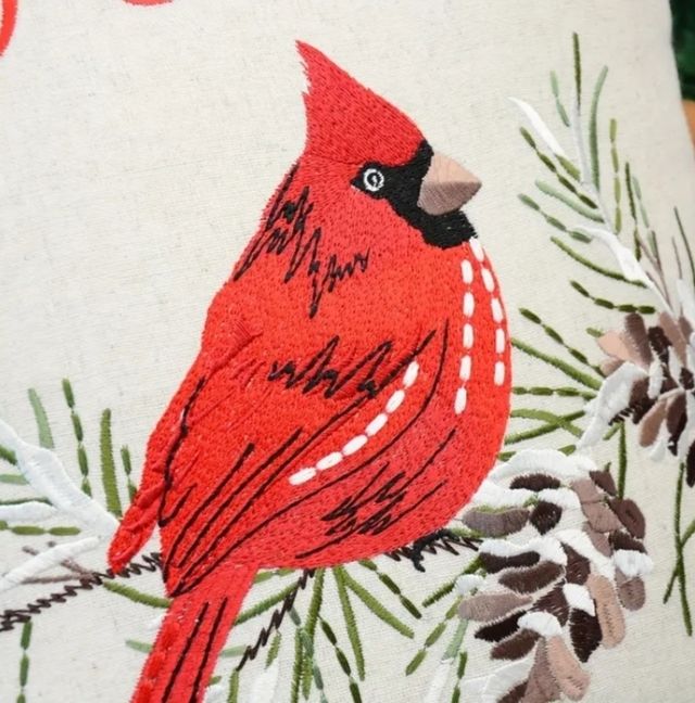 2 Capas de Almofadas de Natal Bordadas 45x45