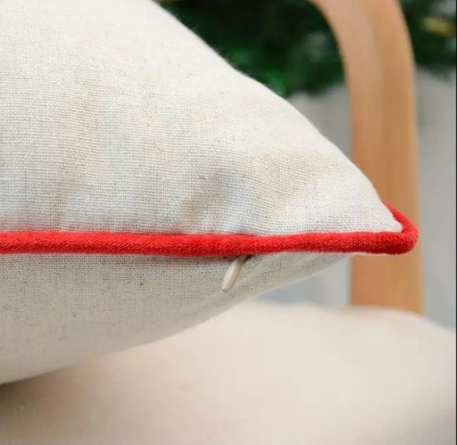 2 Capas de Almofadas de Natal Bordadas 45x45