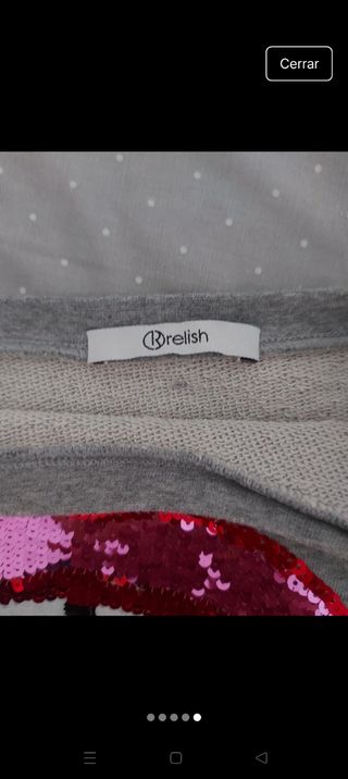 Sudadera Relish gris con labios de lentejuelas