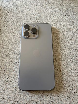 iPhone 15 Pro Max