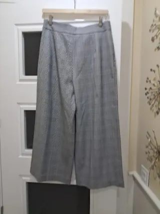 Pantalónes de zara h&m cuadros gris y marron mujer