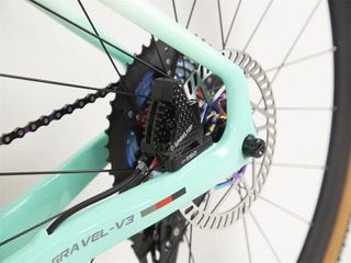 VAST STRATO G3 Gravel Carbono 1x13 electronico